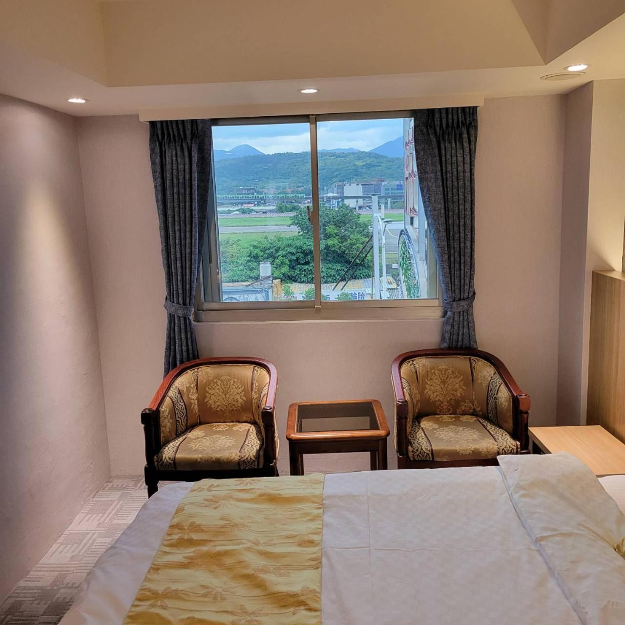 Attic Hotel Taipei Eksteriør bilde