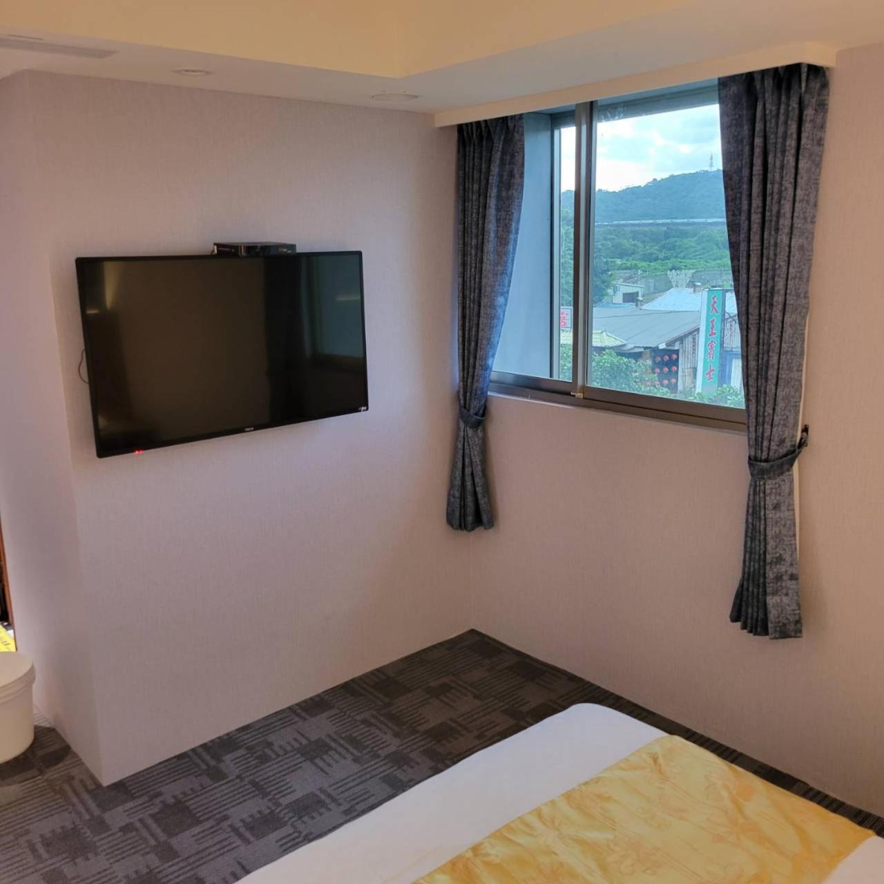 Attic Hotel Taipei Eksteriør bilde